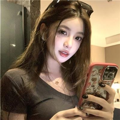 云端团圆海报